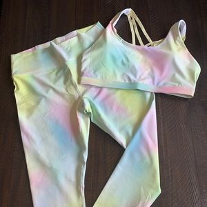 Fabletics watercolor set